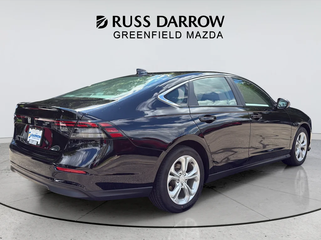 Used 2024  Honda LX image 5