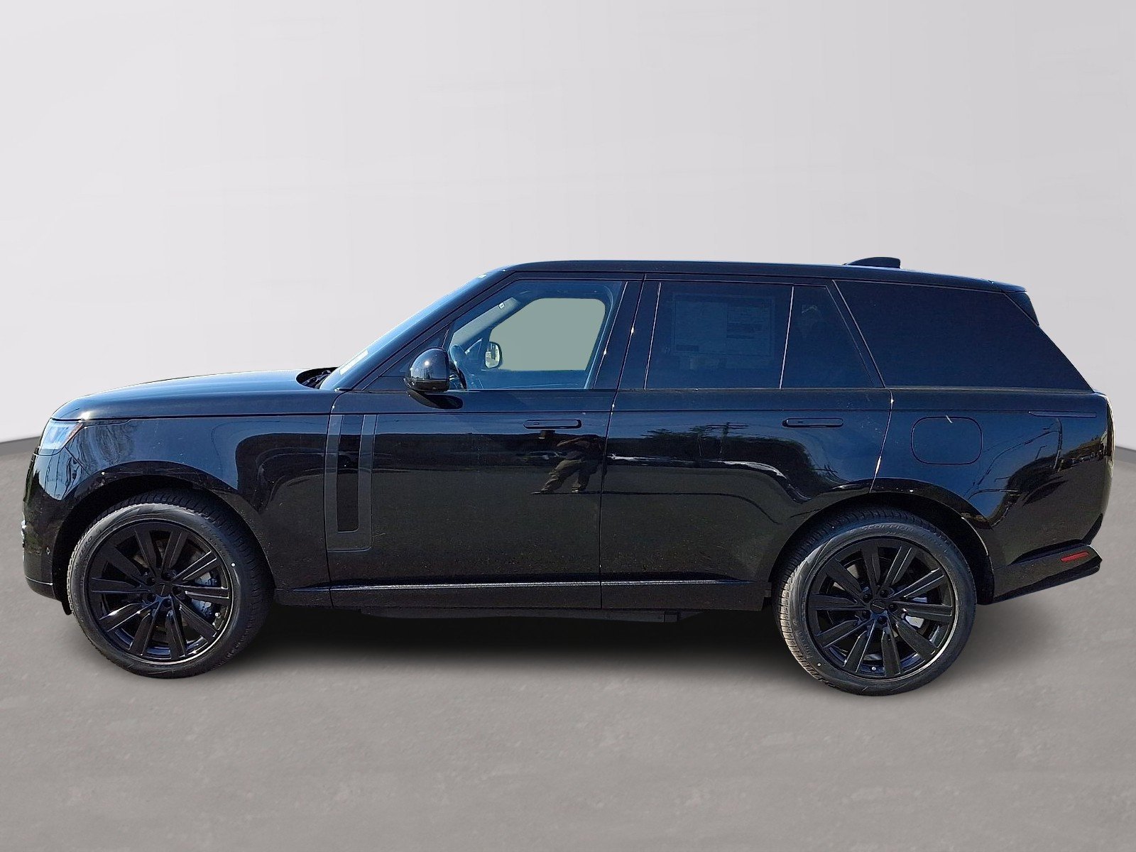 New 2026 Santorini Black Land Rover SE image 5