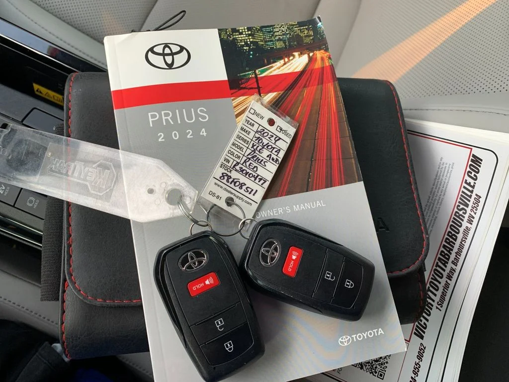 Used 2024 Red Toyota XLE image 9