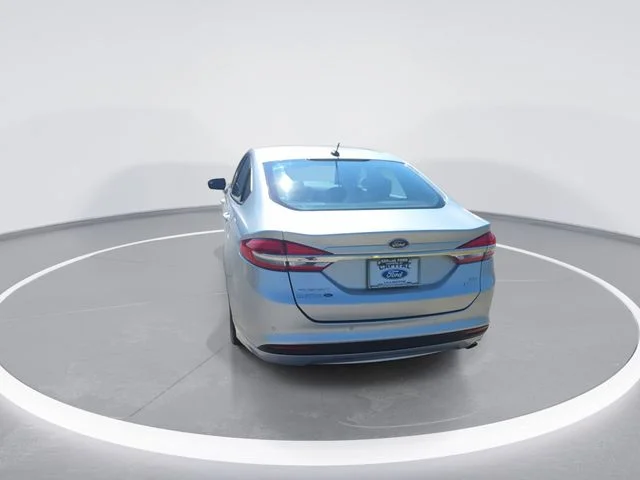 Used 2018 Silver Ford SE image 7
