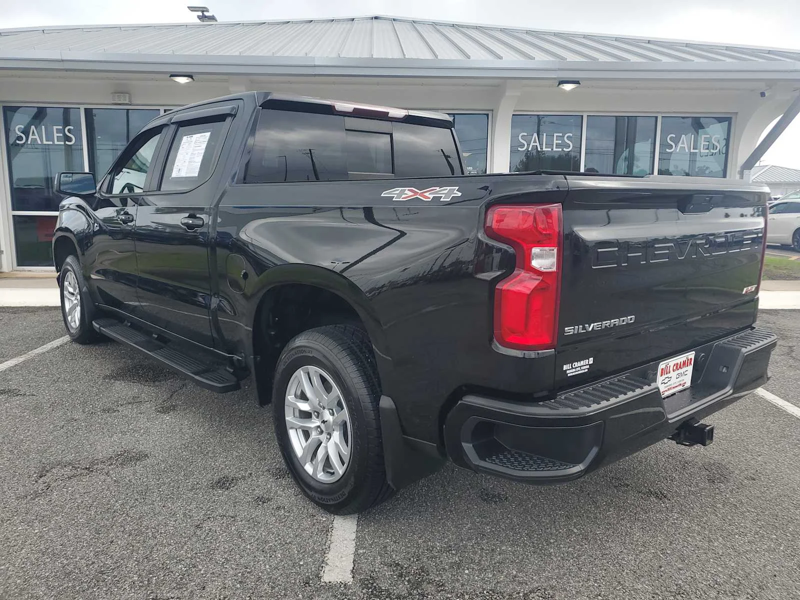 Used 2019 BLACK Chevrolet RST image 3