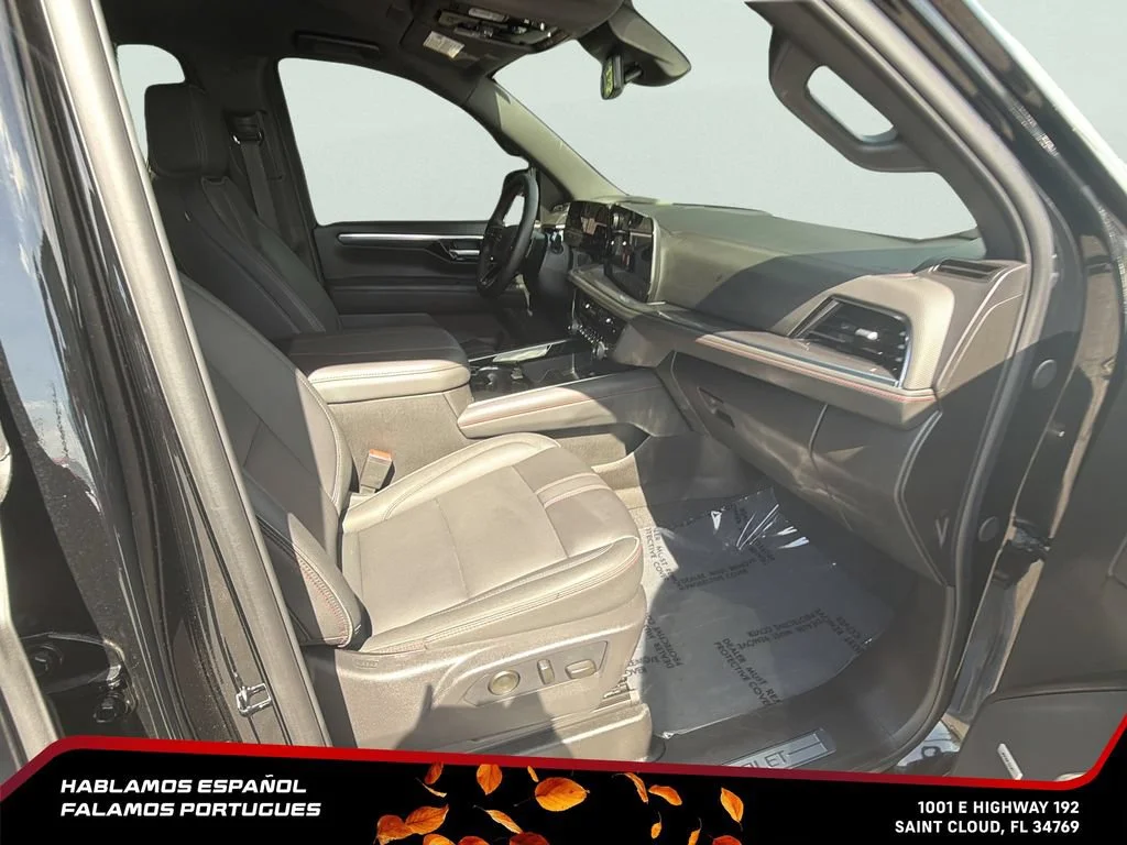 Used 2026 Black Chevrolet RST image 31