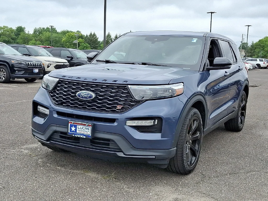 Used 2021 Blue Ford ST image 5