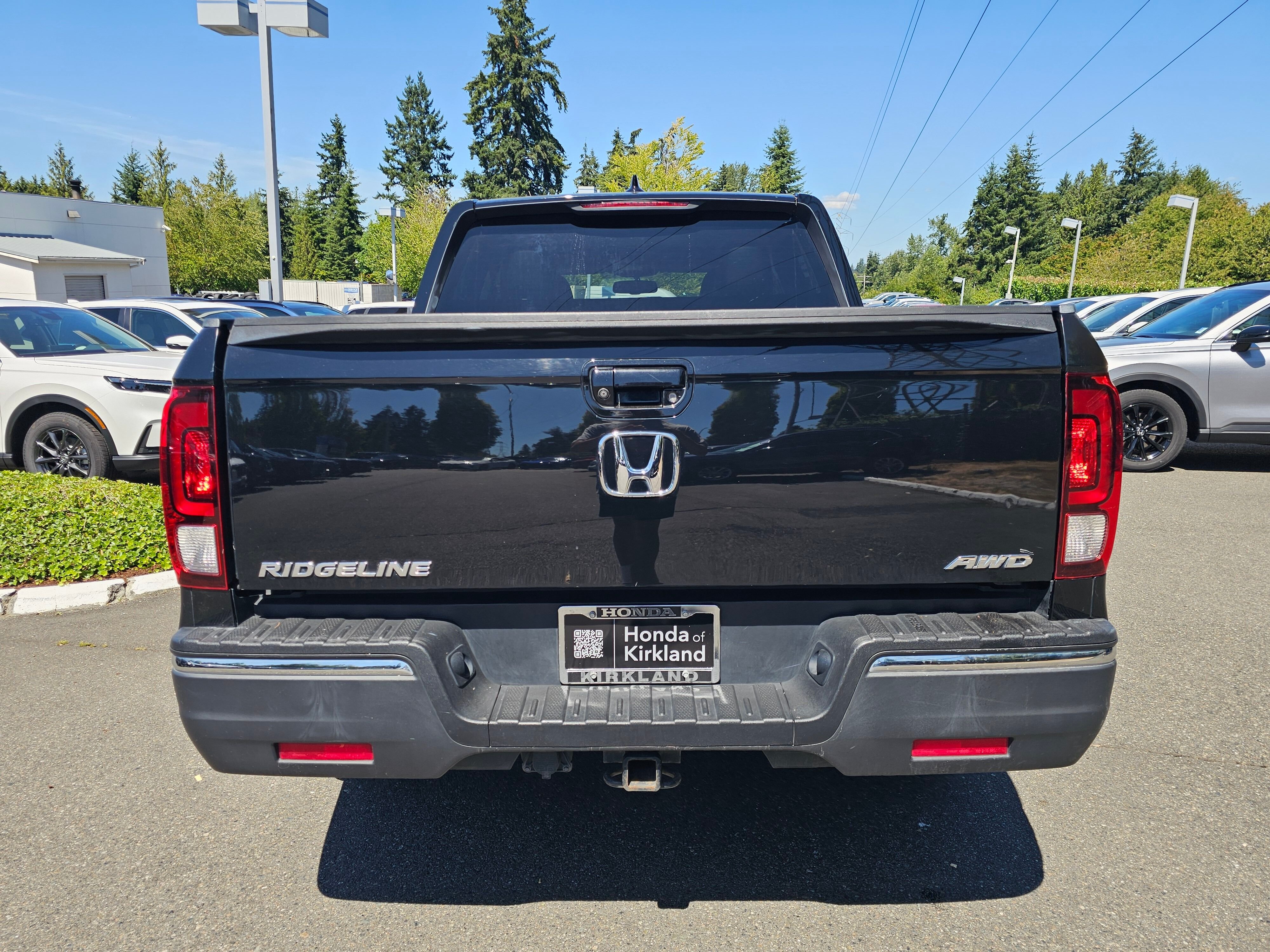 Used 2017 Crystal Black Pearl Honda Sport image 6
