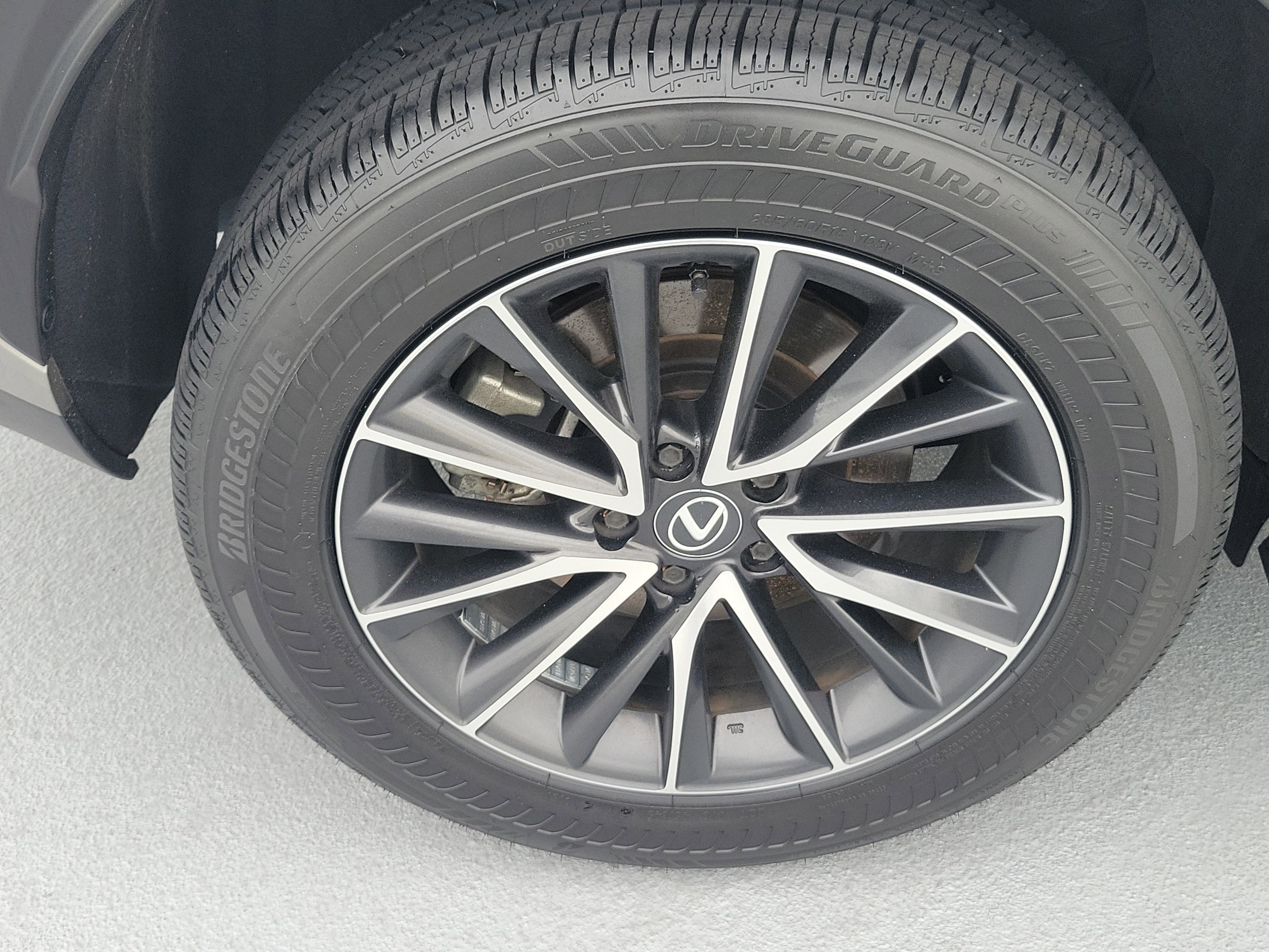 Certified Used 2024 ATOMIC SILVER Lexus NX 250 image 7