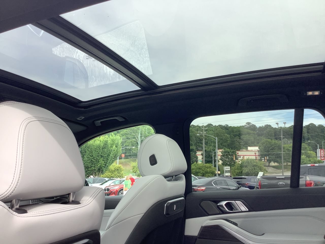 New 2026 Brooklyn Grey Metallic BMW xDrive40i image 29