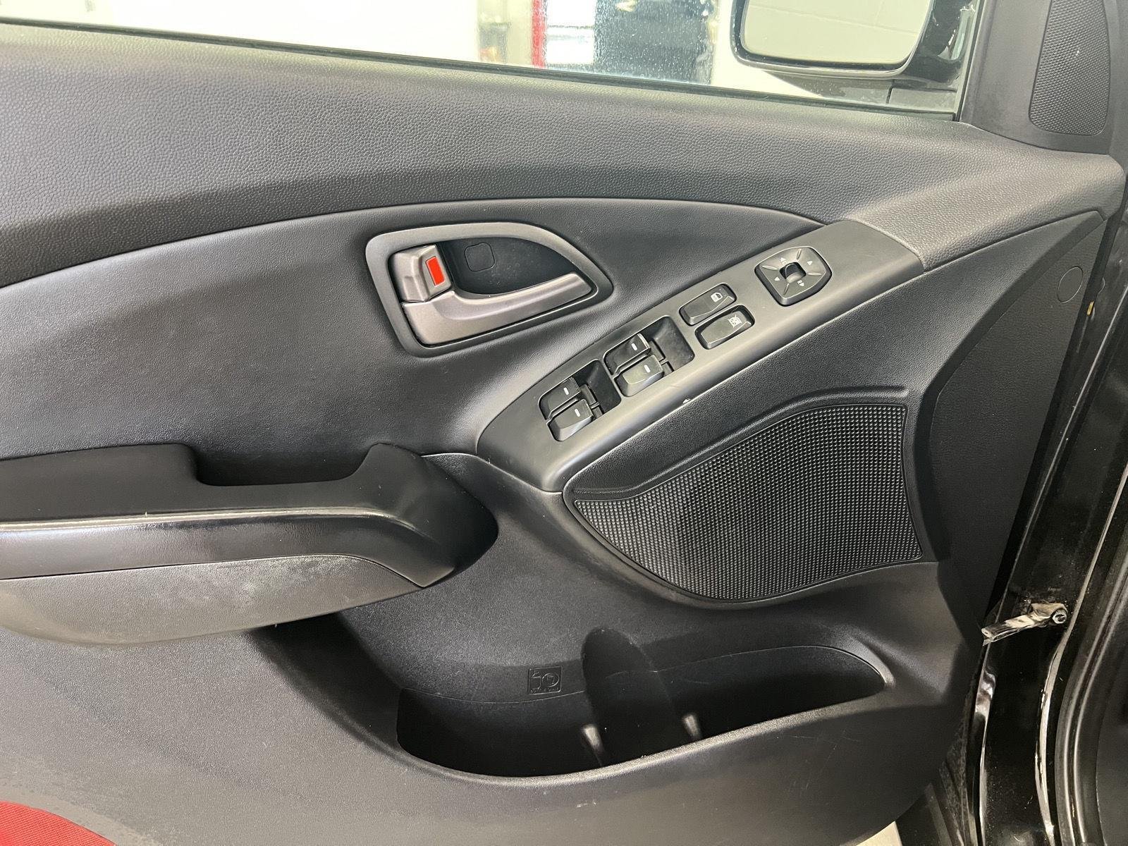 2014 Hyundai Tucson SE - Photo 18
