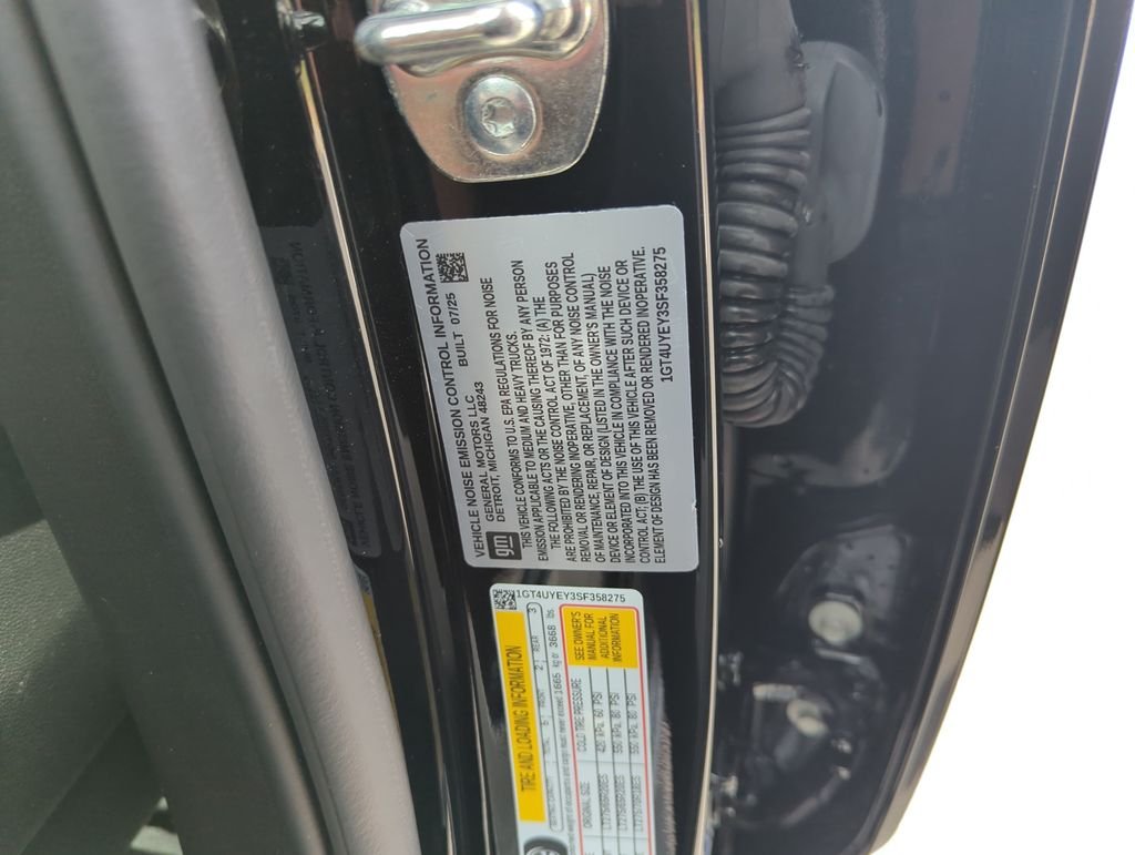 Used 2025 Black GMC Denali Ultimate image 41