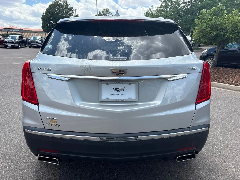 Used 2017 Radiant Silver Metallic Cadillac Luxury image 4