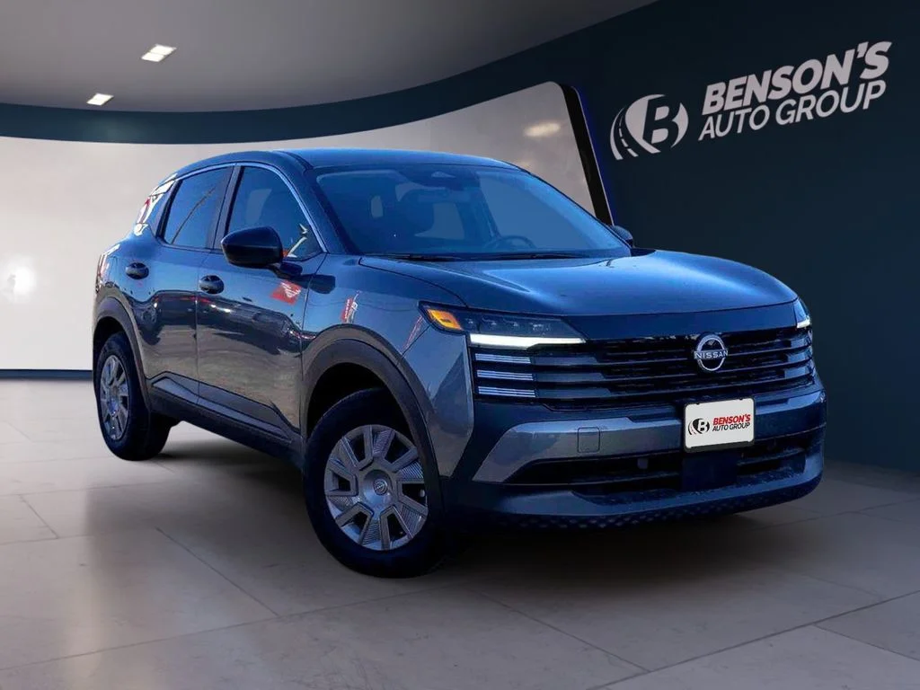 2025 Nissan Kicks