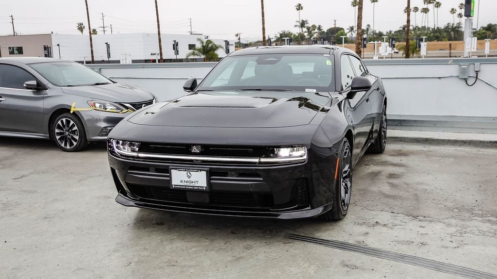 New 2026 Diamond Black Crystal Pearlcoat Dodge R/T Plus image 4