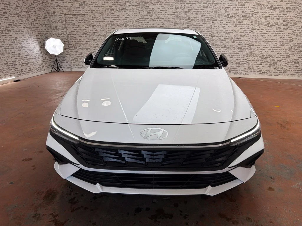 New 2026 Serenity White Hyundai SEL Sport image 2