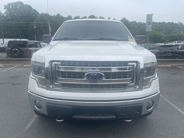 Used 2014 White Ford XLT image 2