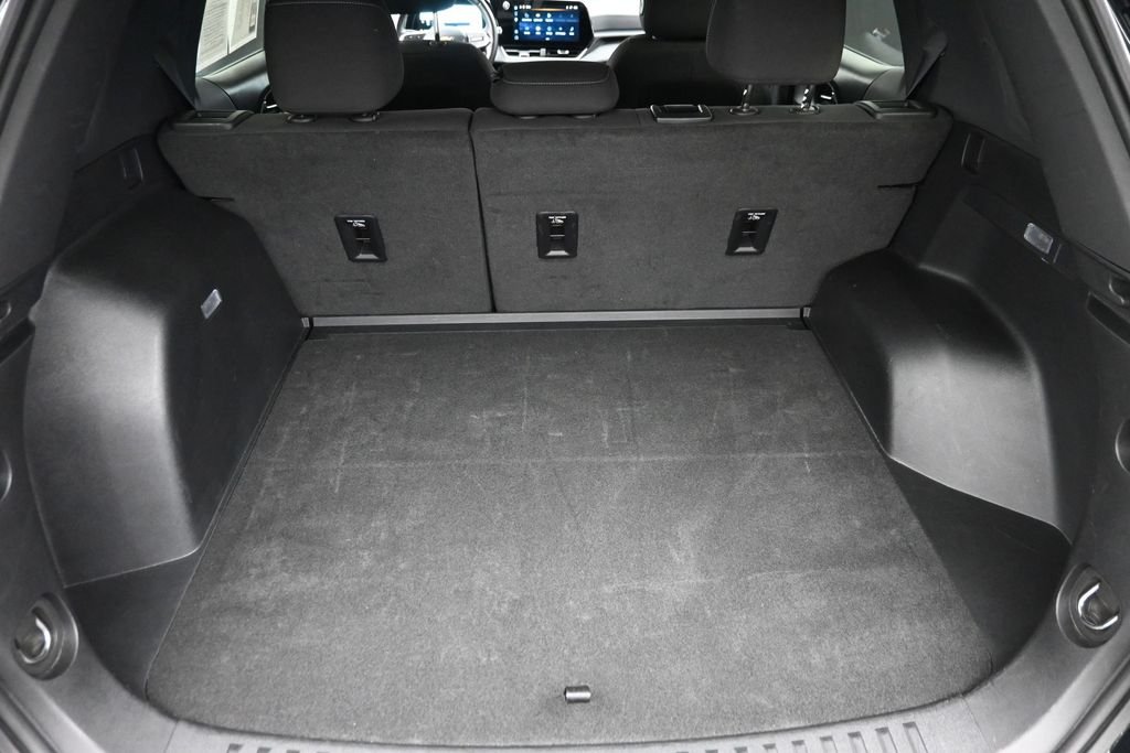 Used 2025 Black Chevrolet LT image 11