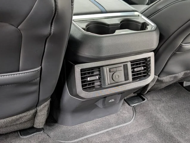 New 2026 Star White Metallic Tri-Coat Ford F-450® Platinum® image 55