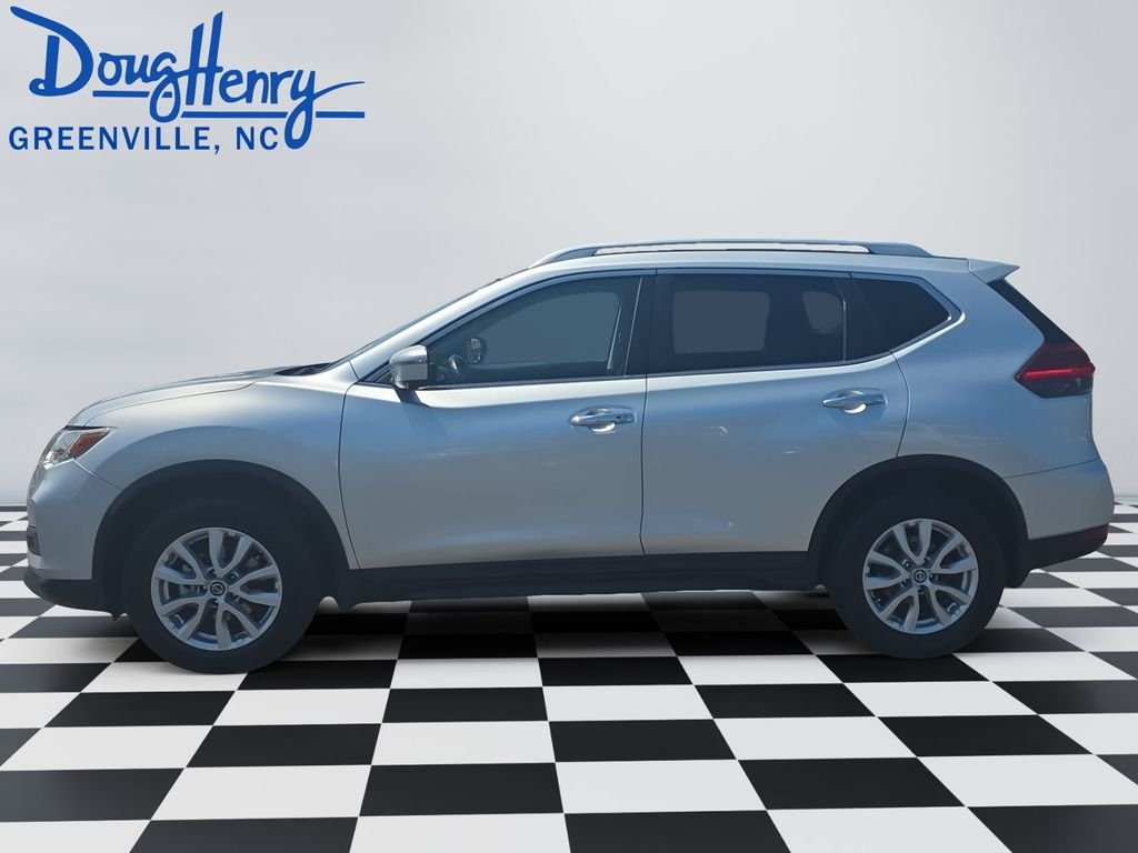 Used 2018 Silver Nissan SV image 2