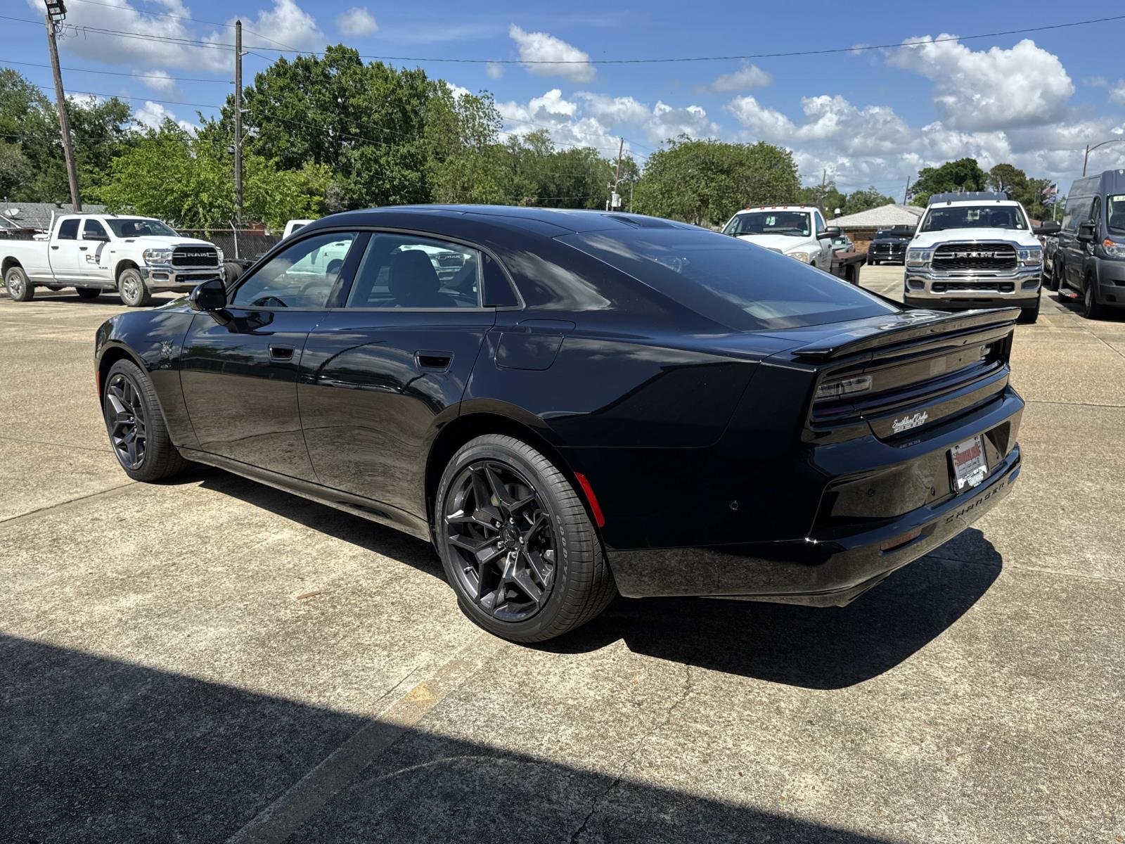 New 2026 Diamond Black Crystal Pearlcoat Dodge Scat Pack image 4