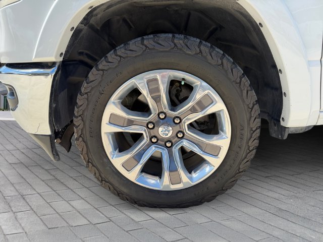 Used 2024 White Ram Limited image 9