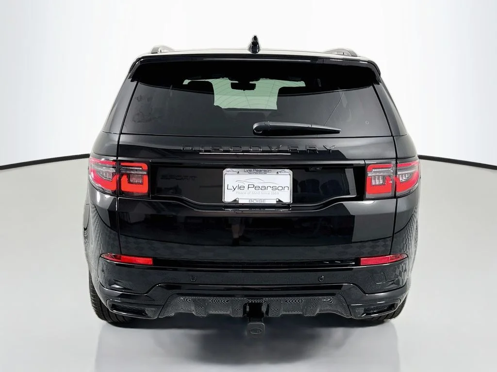 New 2026 Santorini Black Metallic Land Rover Landmark image 10