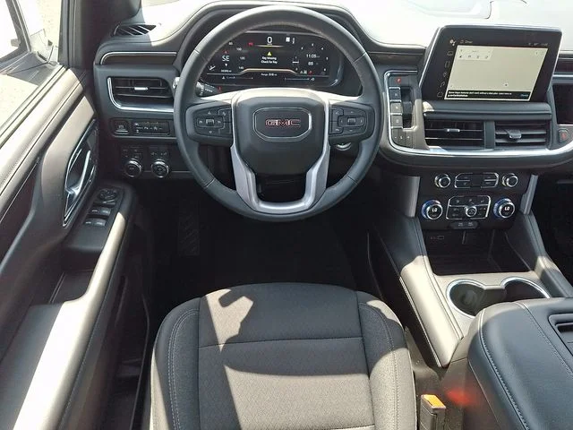 Used 2023 Summit White GMC SLE image 12