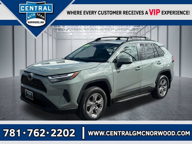 2022 Toyota RAV4 XLE