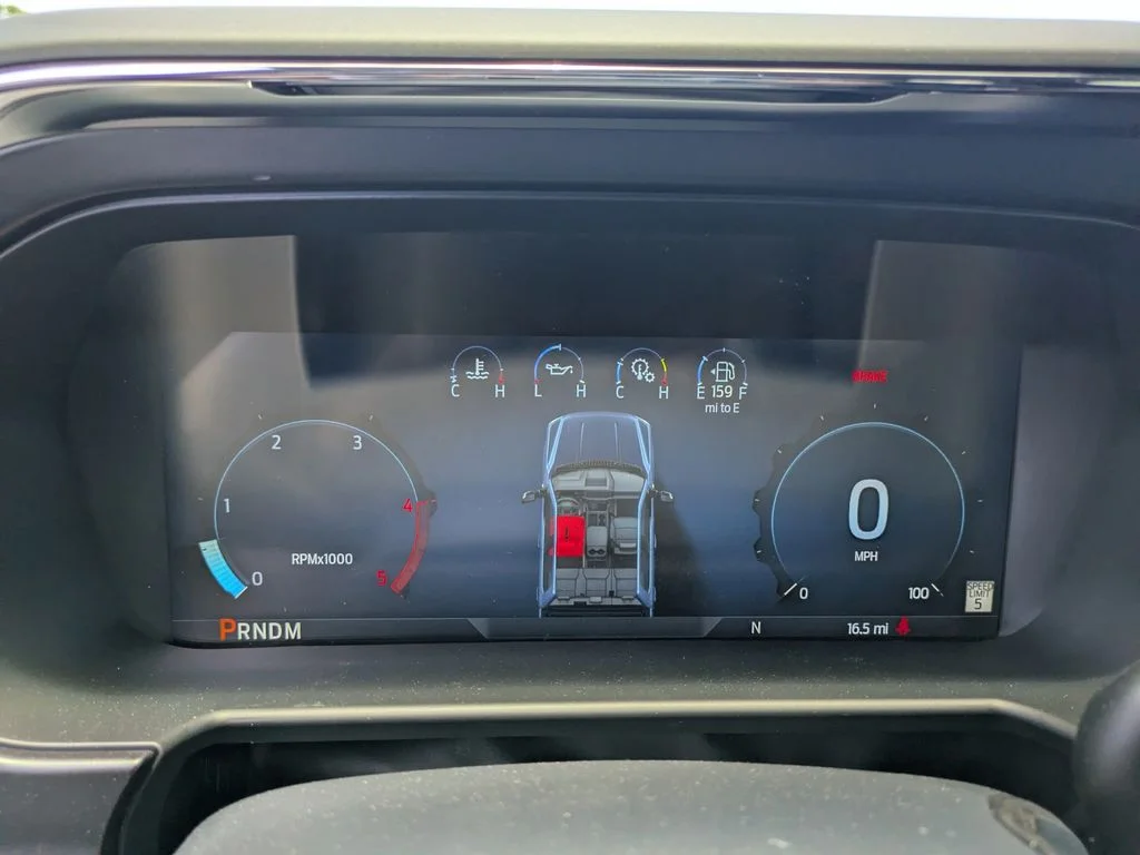 New 2026 Star White Metallic Tri-Coat Ford Lariat image 35