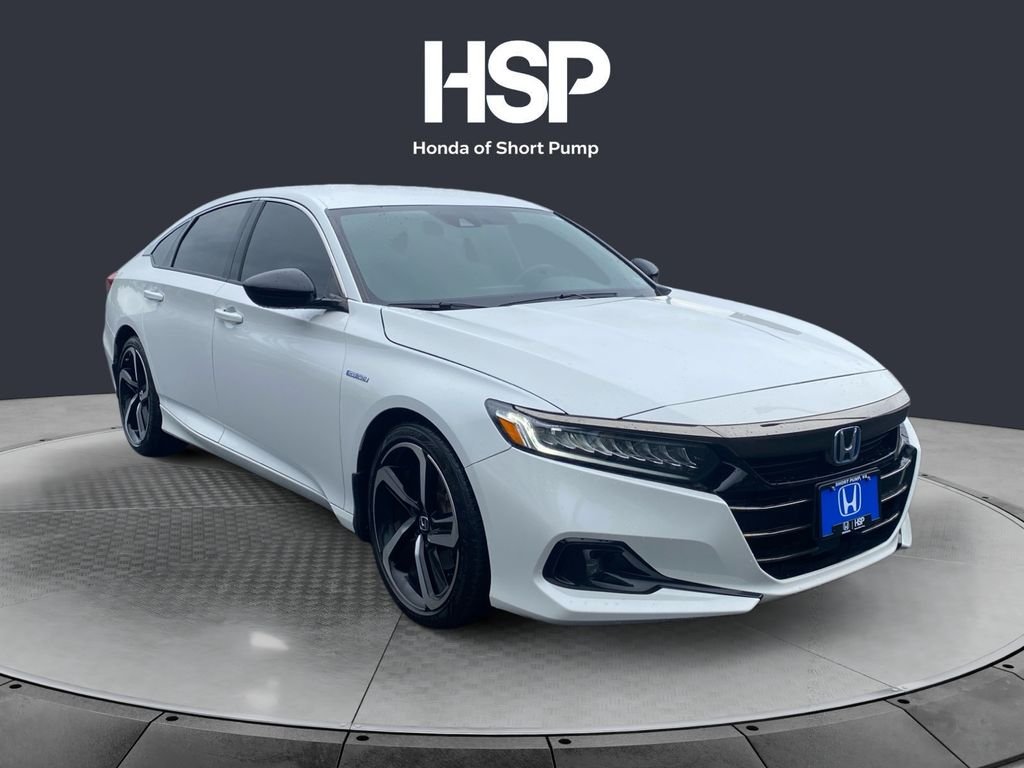 Used 2022 Platinum White Pearl Honda Sport image 7