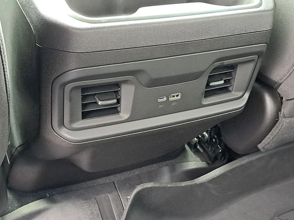 2026 Chevrolet Silverado 1500 RST - Photo 22