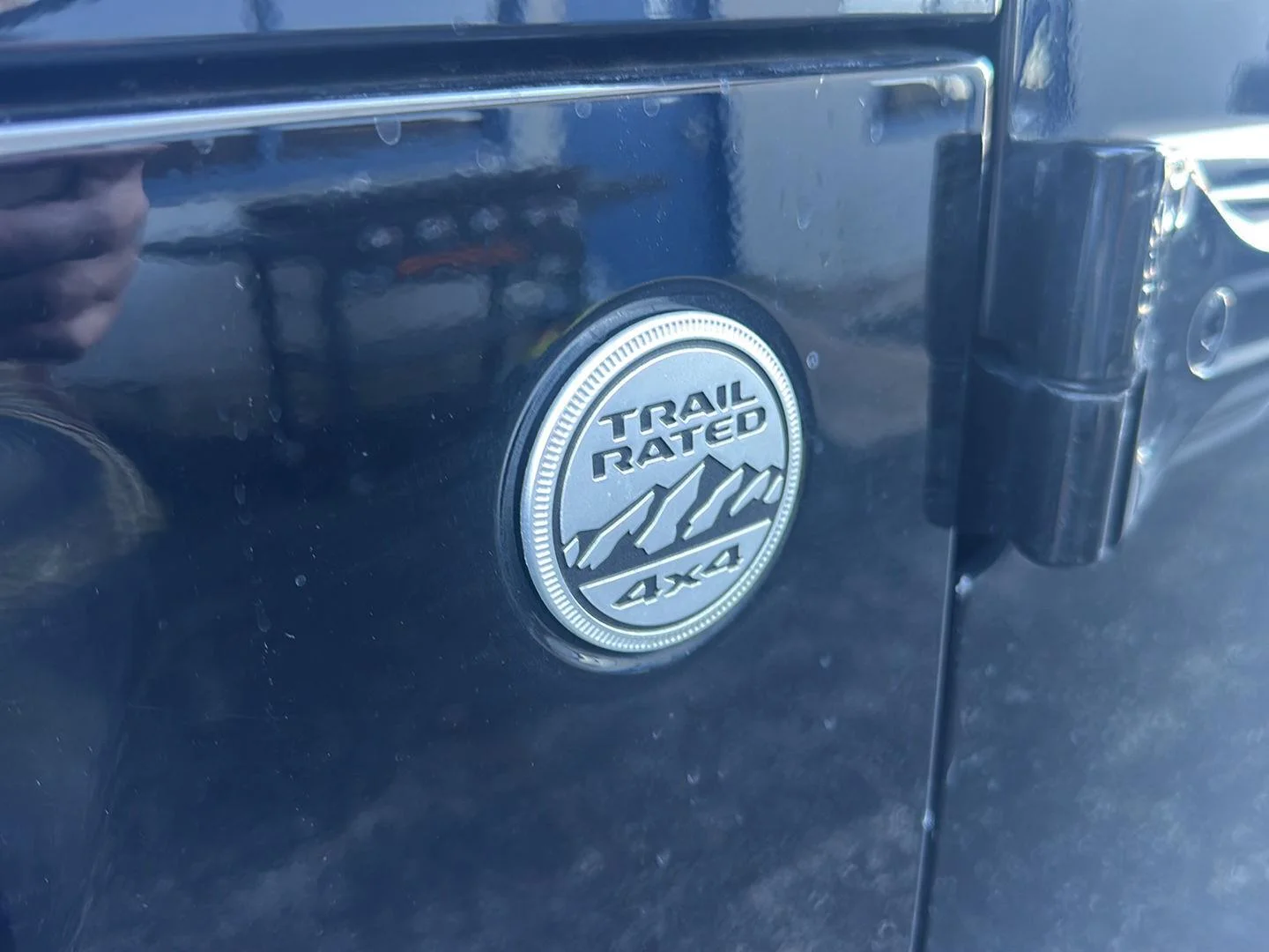 Used 2021 Black Clearcoat Jeep Sport S image 8