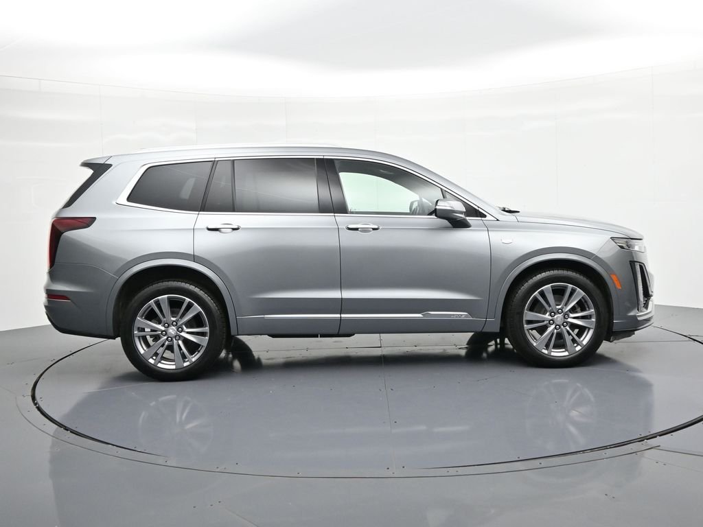 Used 2023 Silver Cadillac Premium Luxury image 4