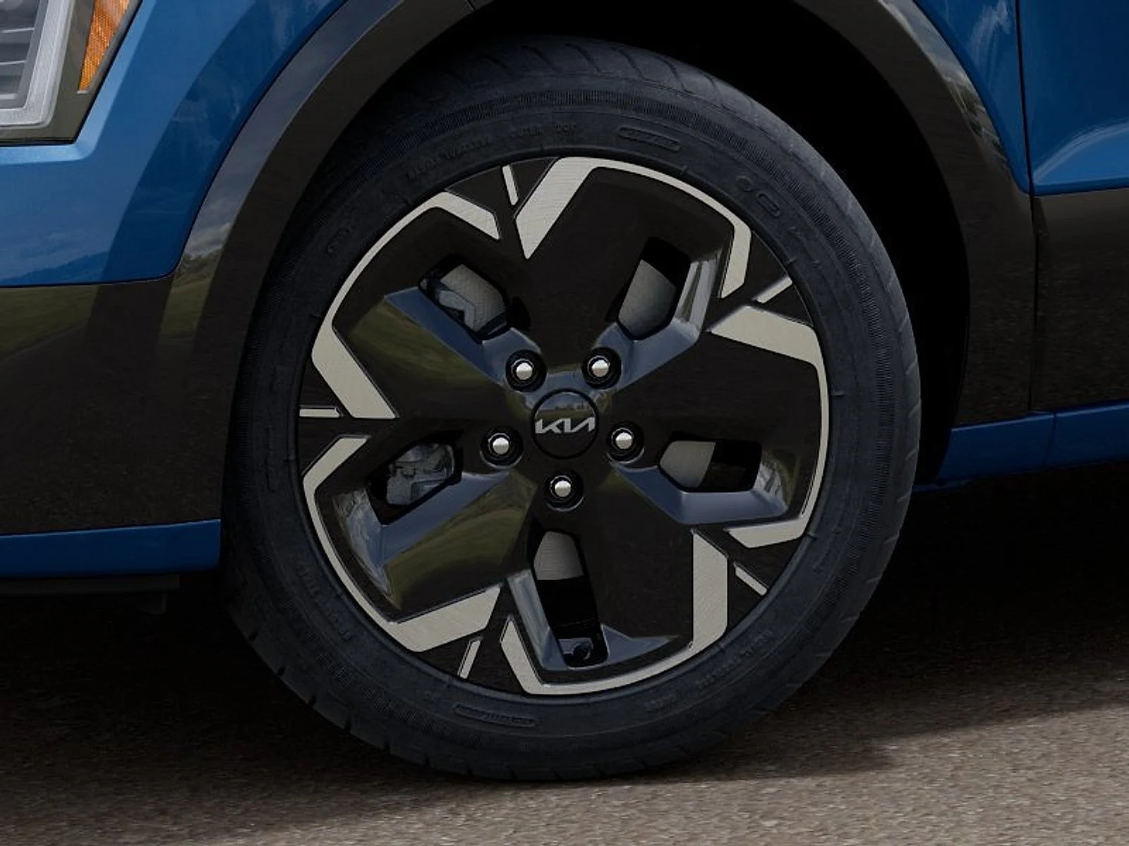 New 2026 Mineral Blue Kia WIND image 9