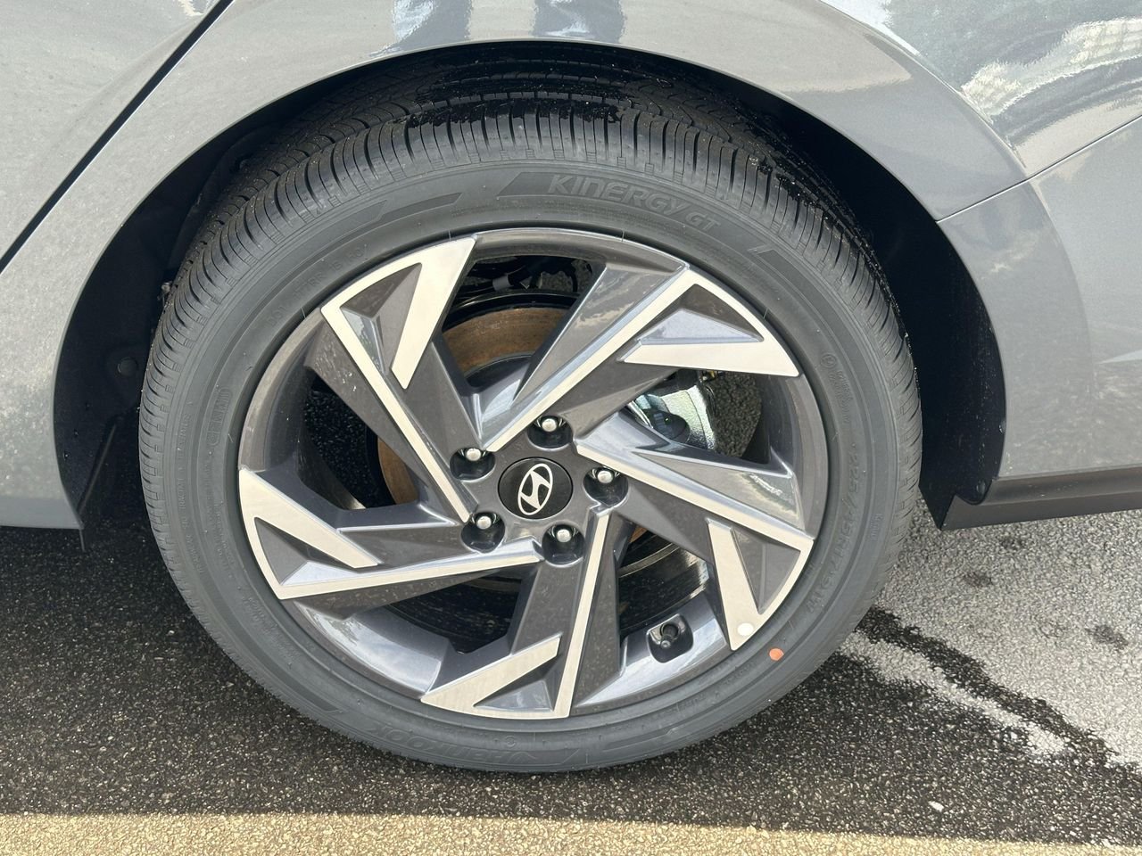 New 2026 Ecotronic Gray Hyundai Limited image 17