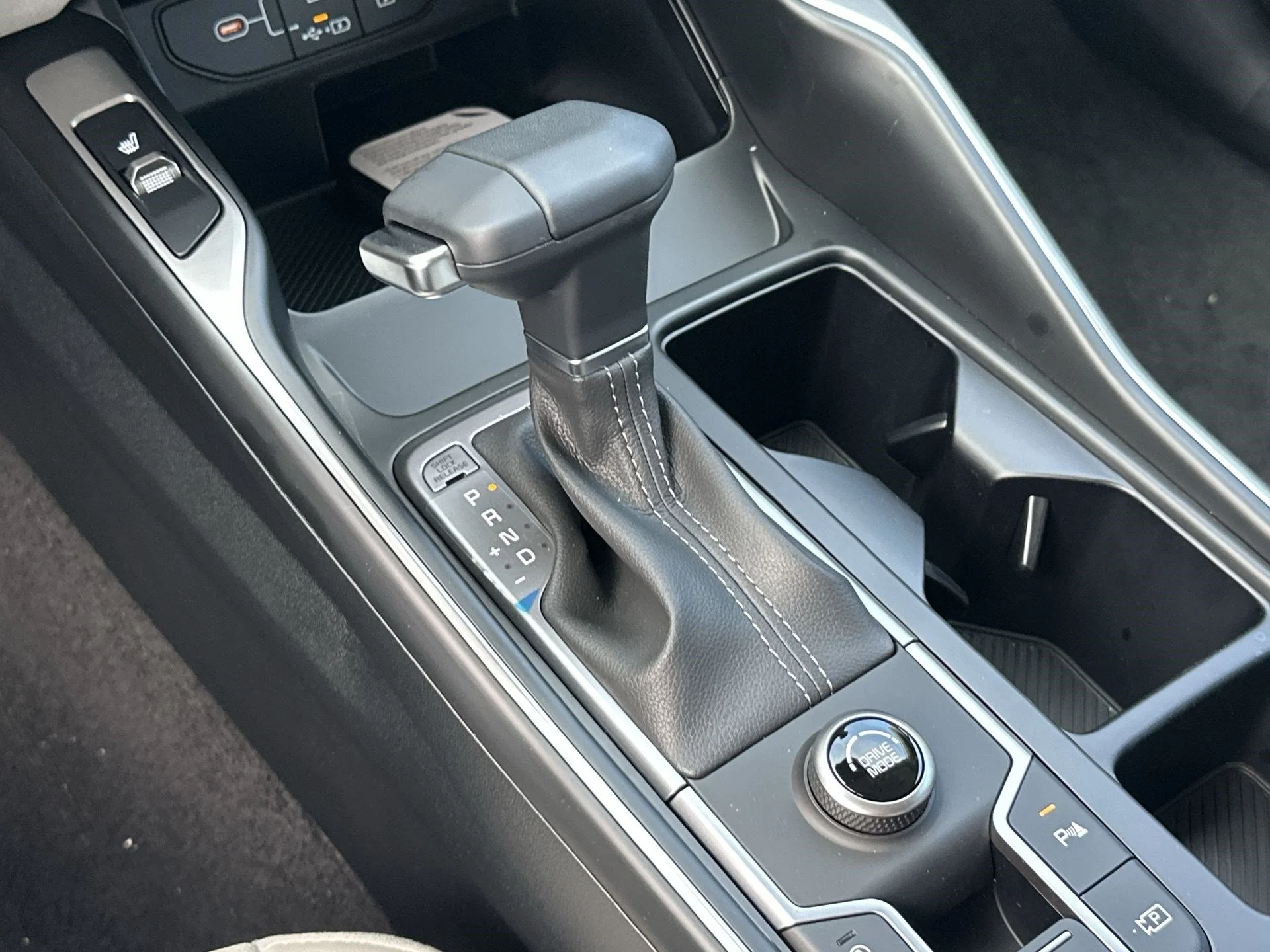 New 2026 Wolf Gray Kia S image 19