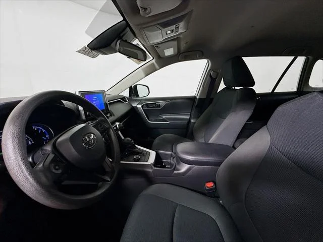 Certified Used 2024 SILVER SKY METALLIC Toyota  image 21