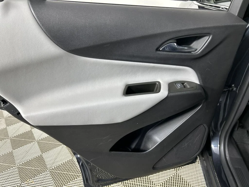 Used 2023 Iron Gray Metallic Chevrolet LT image 16