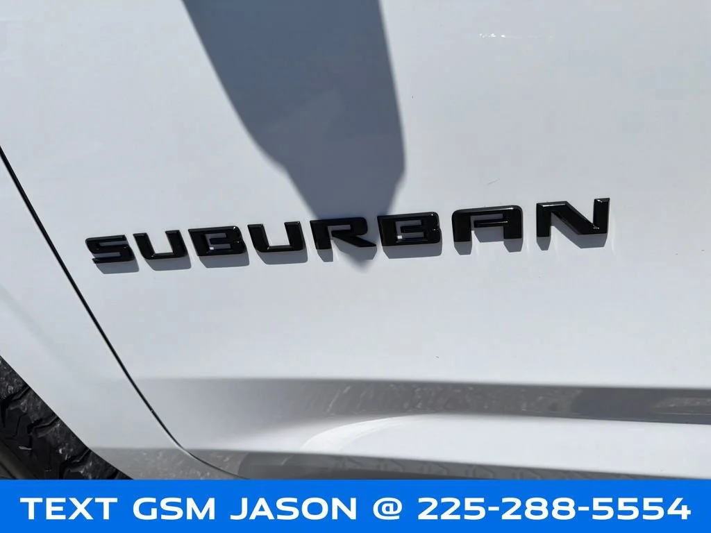 Used 2022 Summit White Chevrolet Z71 image 12