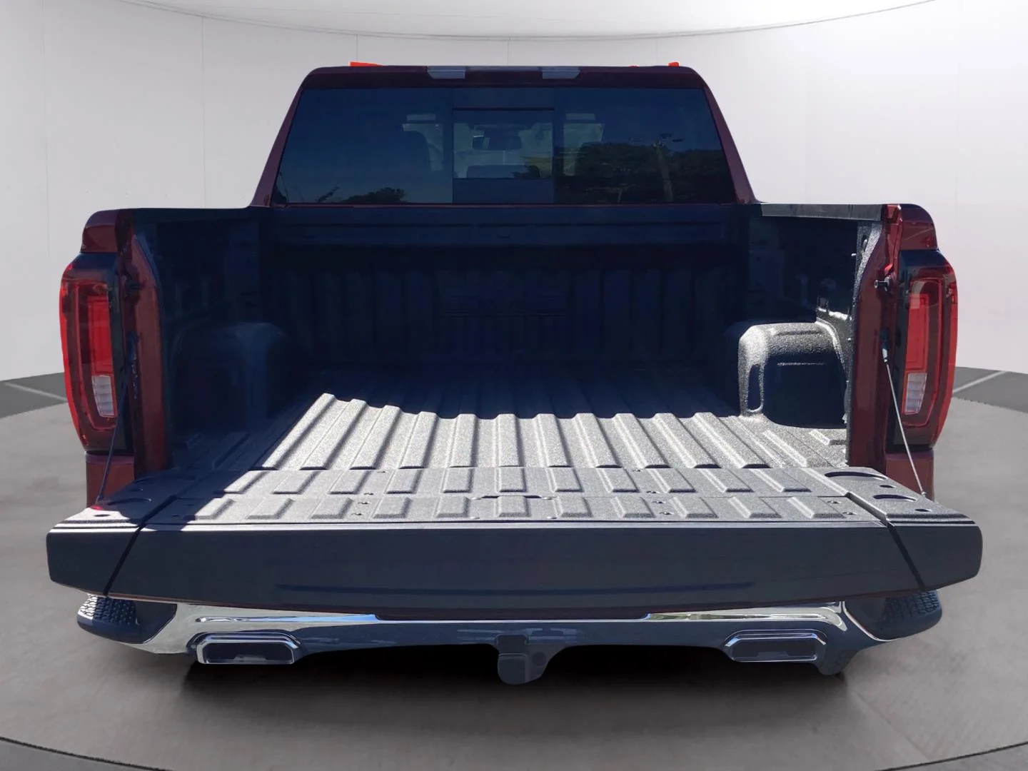 New 2026 Volcanic Red Tintcoat GMC SLT image 17