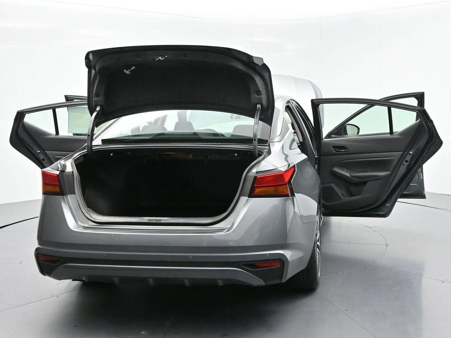 Used 2024 Gun Metallic Nissan 2.5 SV image 40