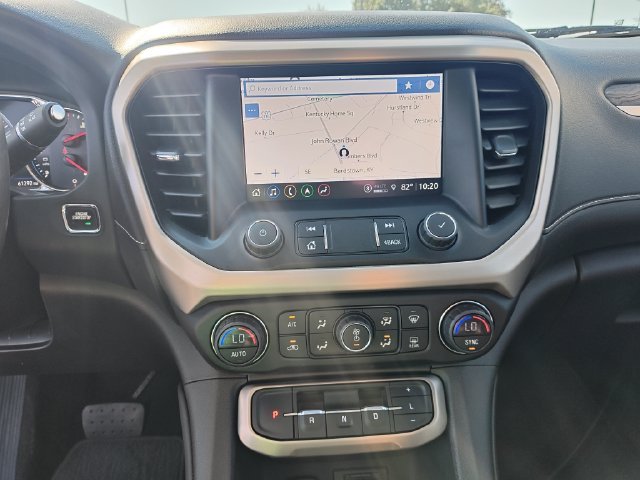 Used 2022 White GMC Denali image 21