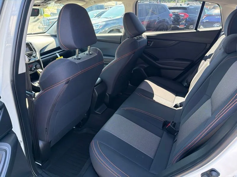 Used 2018 White Subaru 2.0i Premium image 11