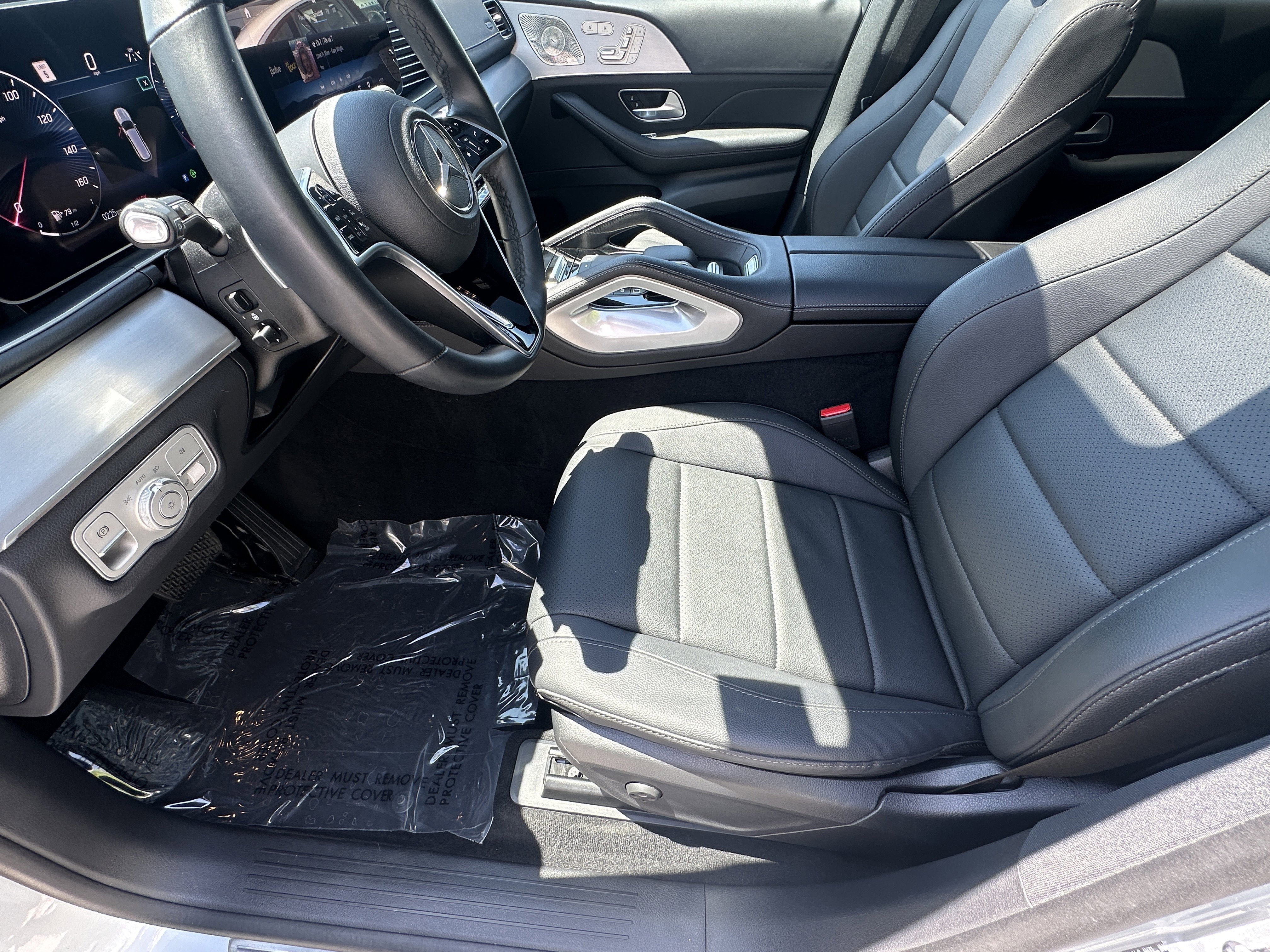 Certified Used 2025 Cirrus Silver Metallic Mercedes-Benz GLS 450 image 10