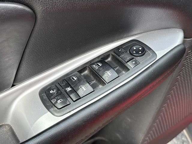 Used 2018 Red Dodge SE image 26