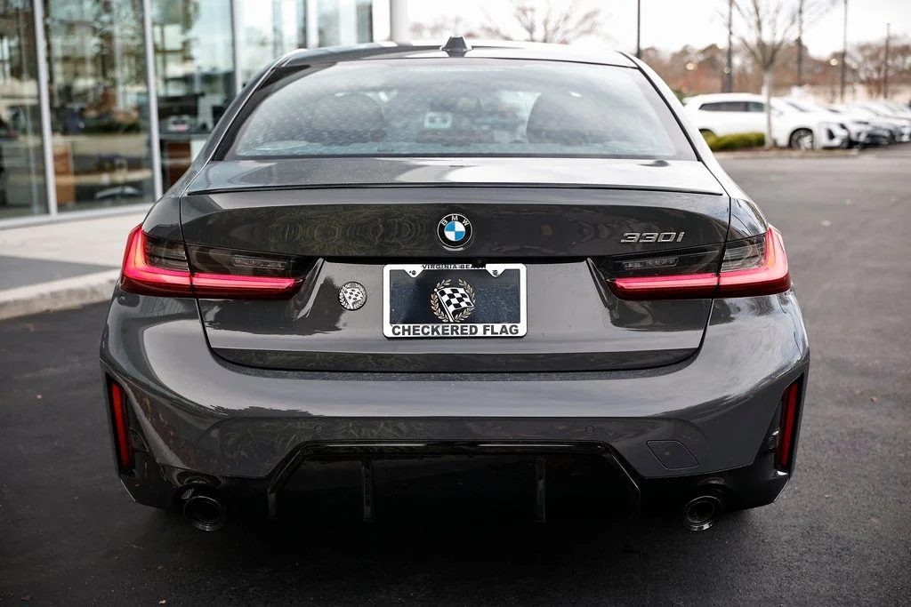 Used 2026 Dravit Grey Metallic BMW 330i image 10