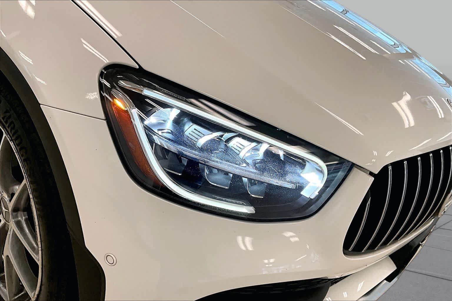 Used 2022 Polar White Mercedes-Benz AMG® GLC 43 image 25
