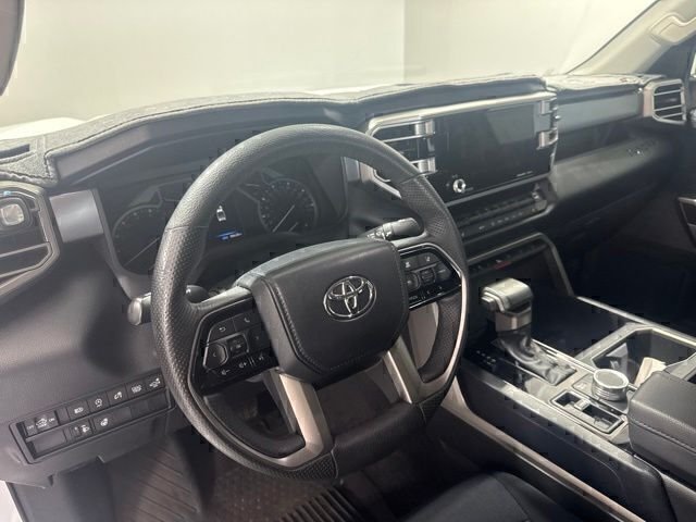 Used 2023 White Toyota SR5 image 13