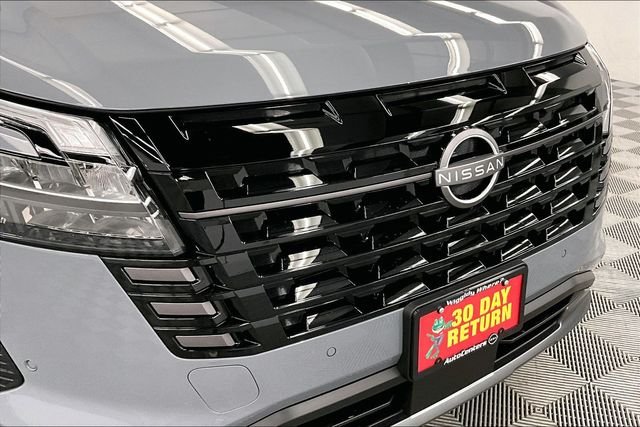 New 2026 Boulder Gray Pearl Nissan Platinum image 14