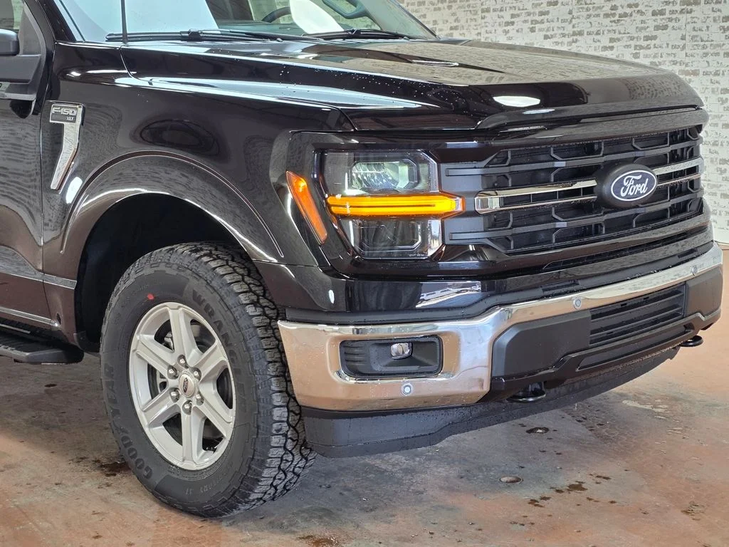 New 2026 Black Ford XLT image 8