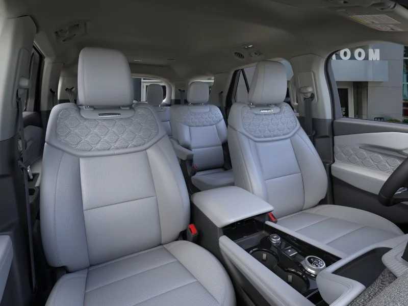 New 2026 Space White Metallic Ford Platinum™ image 10