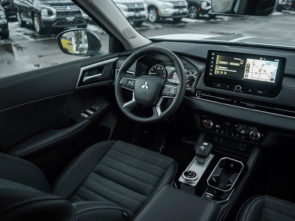 New 2026 White Diamond/Black Roof Mitsubishi TRAIL EDITION S-AWC image 19