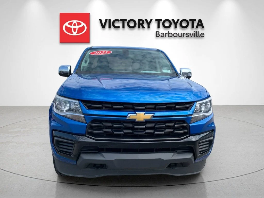 Used 2021 Blue Chevrolet Work Truck image 8